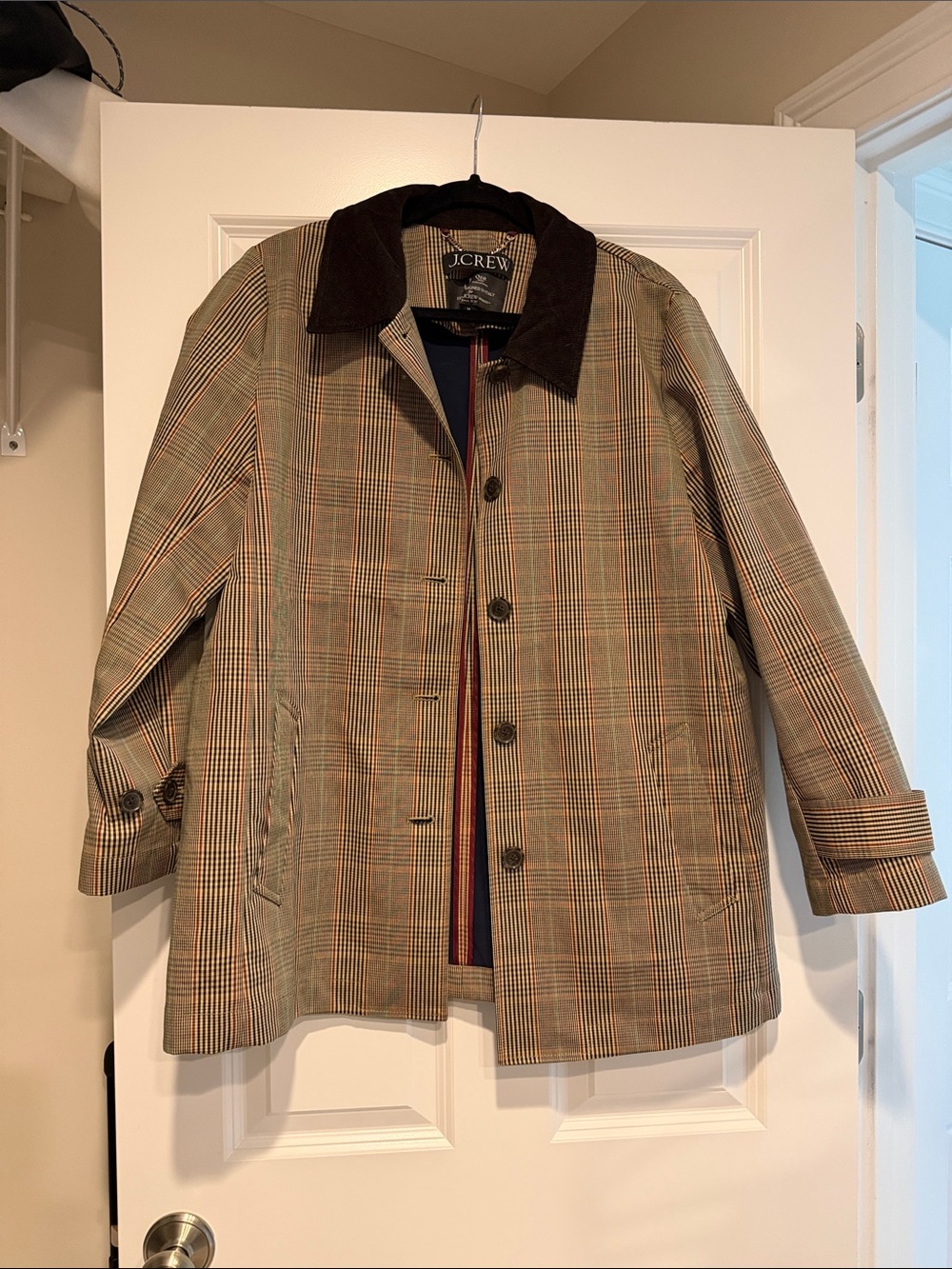 J. Crew Women's Barn Jacket in Plaid Double Faced Cotton - Picture 3 of 5